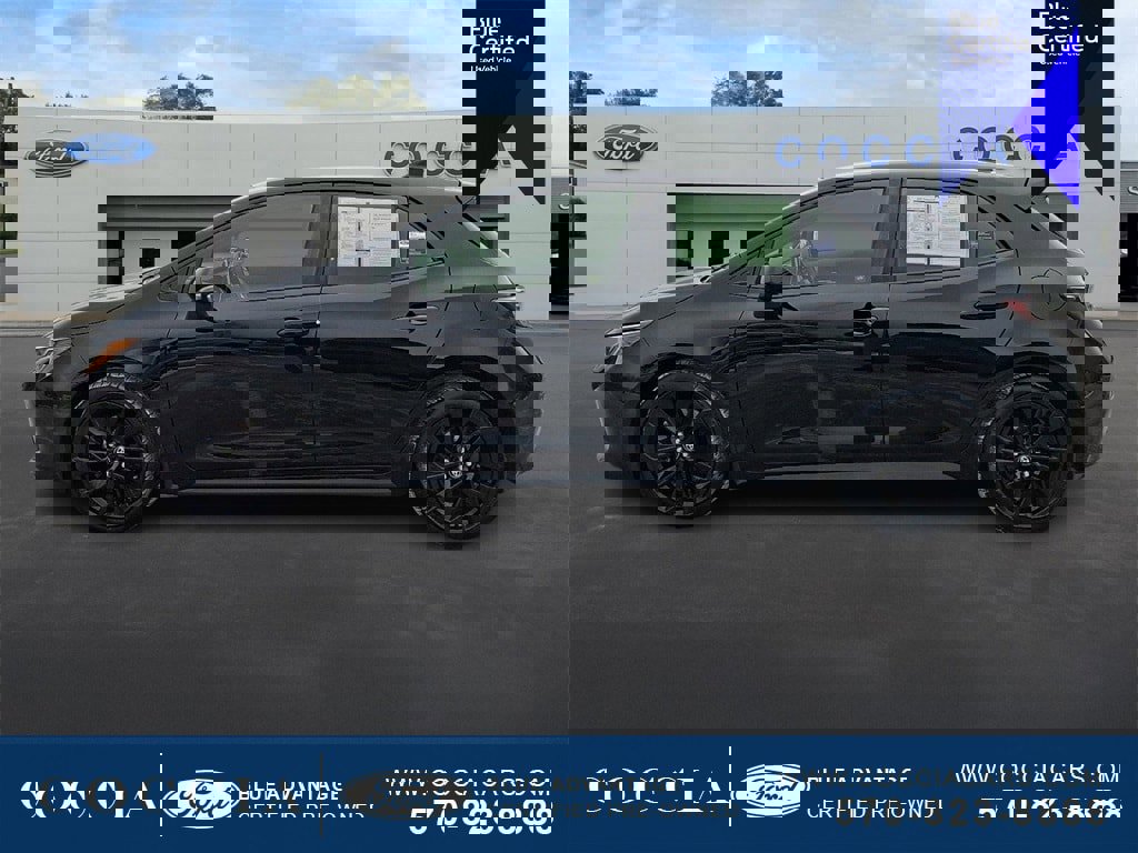 Used 2020 Toyota Corolla SE image 2