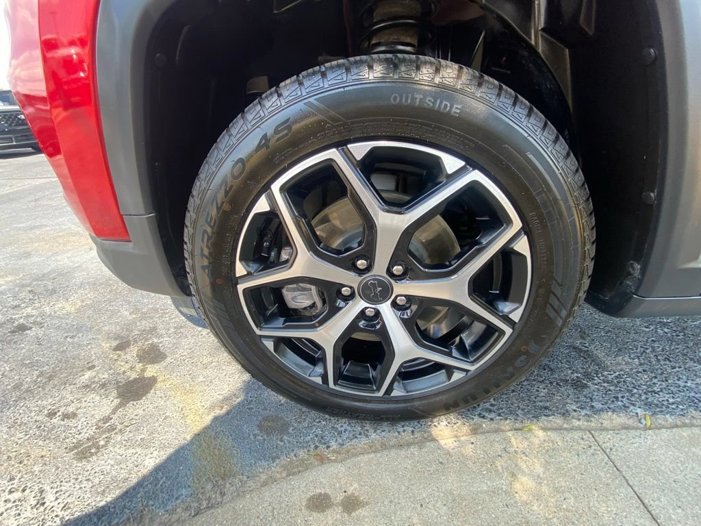 Used 2025 Jeep Compass Limited AWD/4WD image 29