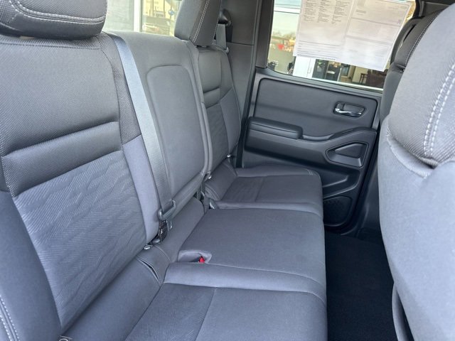 Used 2023 Nissan Frontier SV w/ Midnight Edition Package image 41