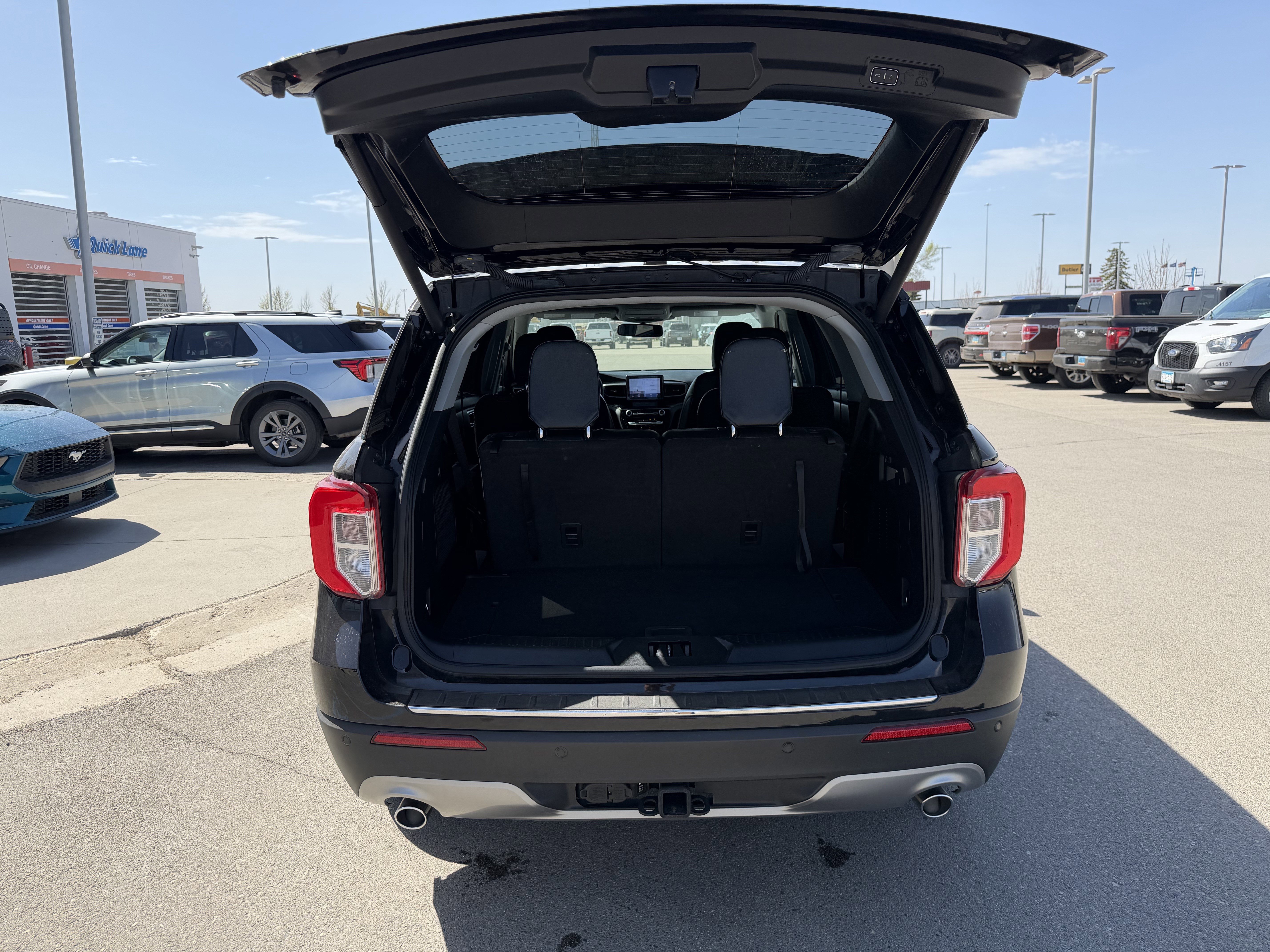 Certified 2023 Ford Explorer Limited w/ Class IV Trailer Tow Package AWD/4WD image 22