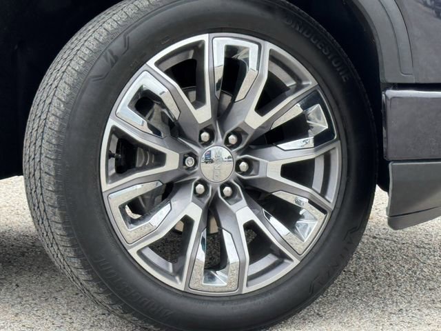 Used 2023 GMC Sierra 1500 Denali w/ Denali Reserve Package AWD/4WD image 35