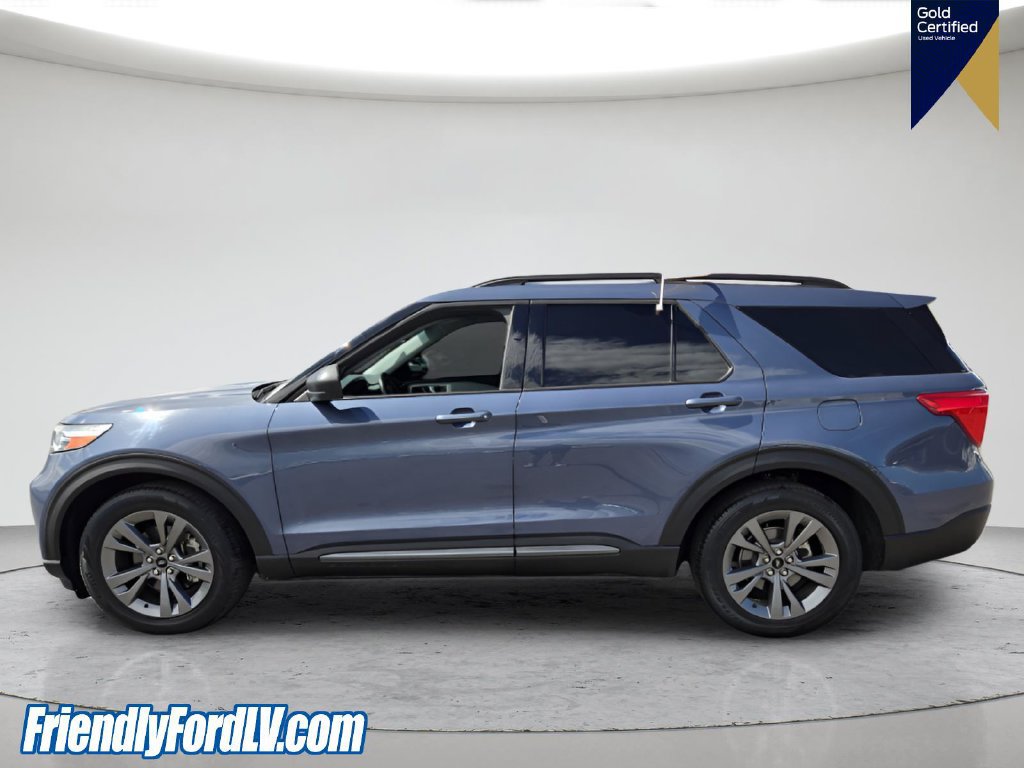 Certified 2021 Ford Explorer XLT w/ Equipment Group 202A RWD image 3