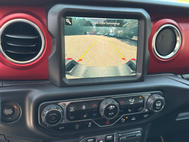 Used 2020 Jeep Gladiator Rubicon AWD/4WD image 31
