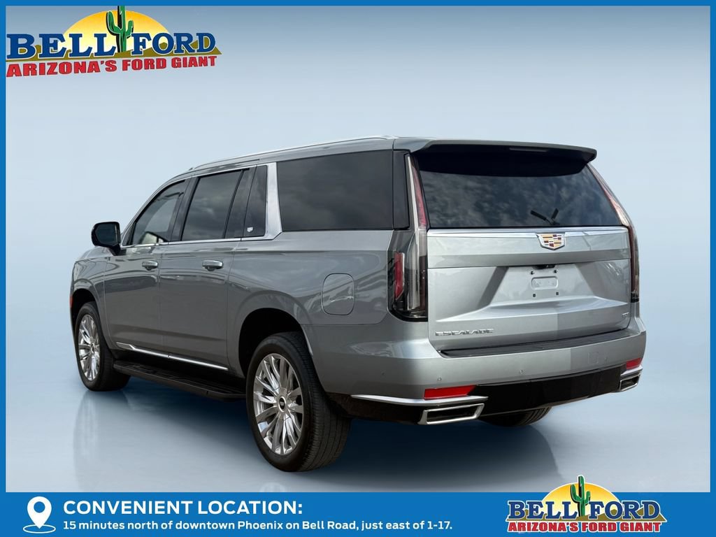 Used 2024 Cadillac Escalade ESV Premium Luxury AWD/4WD image 2