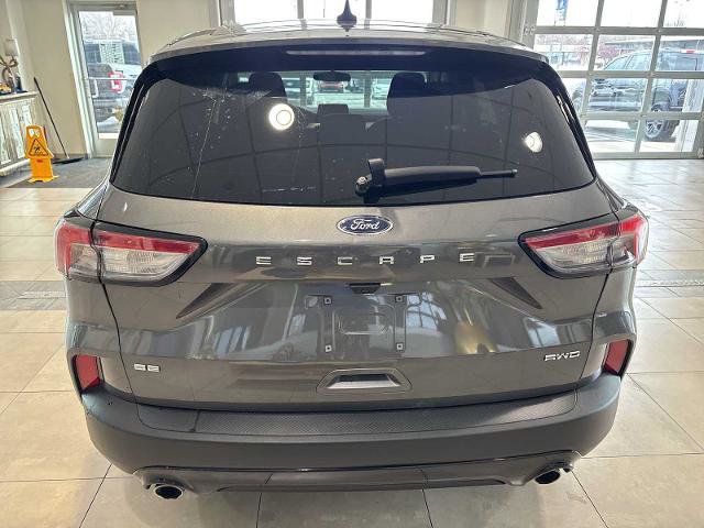 Certified 2022 Ford Escape SE w/ SE Sport Appearance Package image 4