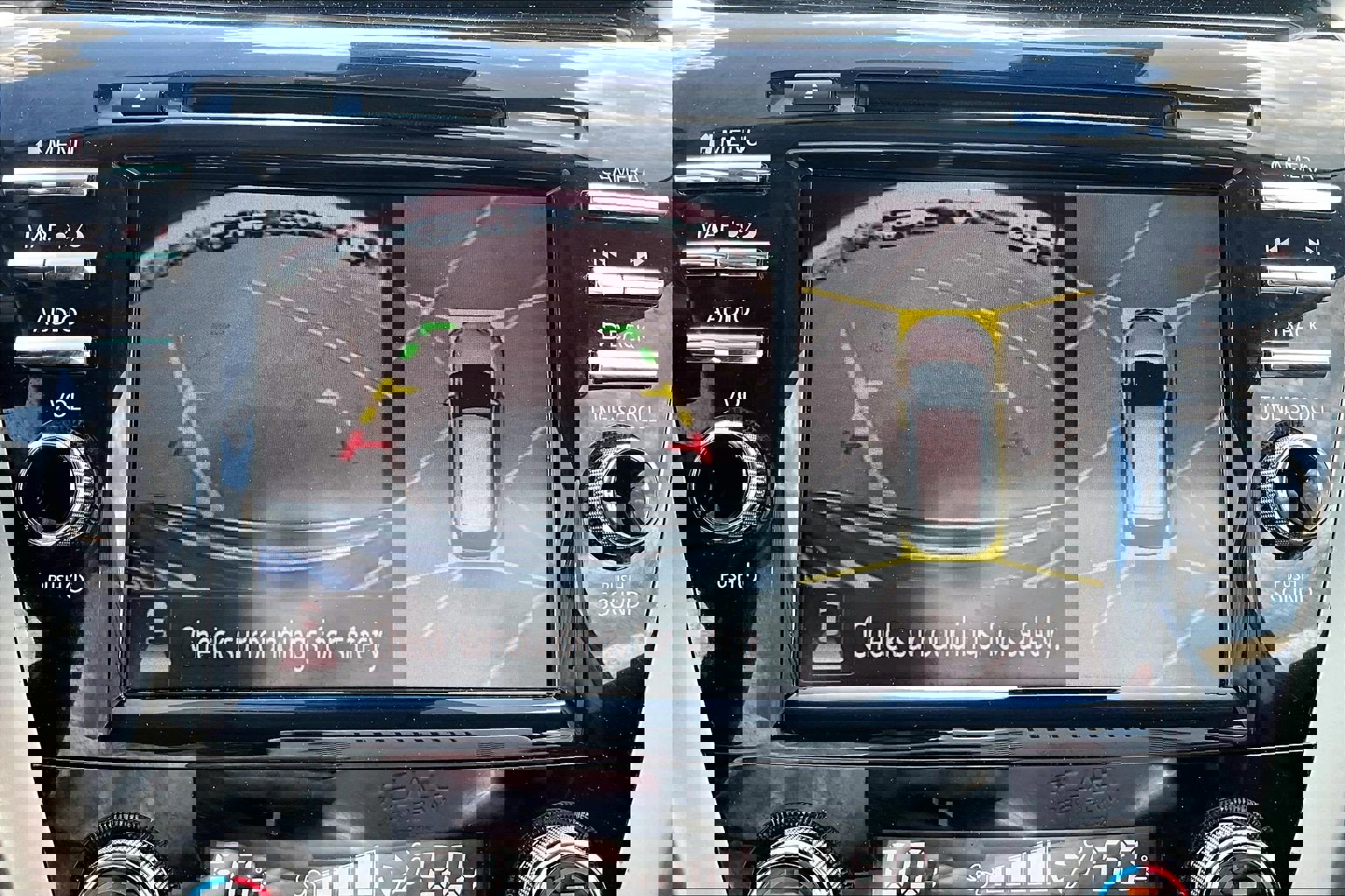 Used 2021 Nissan Murano Platinum w/ Cargo Package image 14