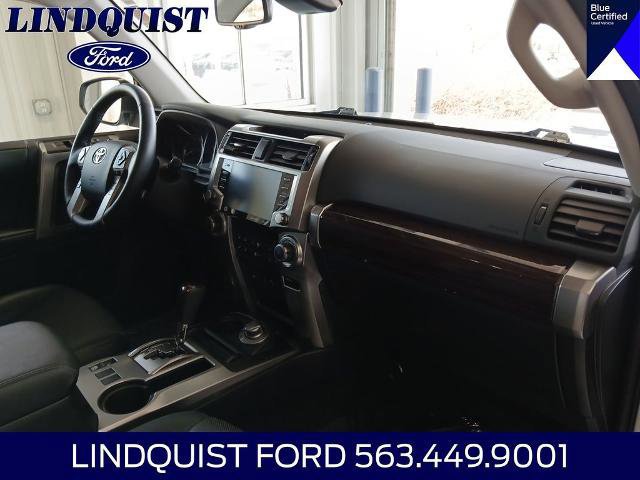Used 2024 Toyota 4Runner Limited AWD/4WD image 17