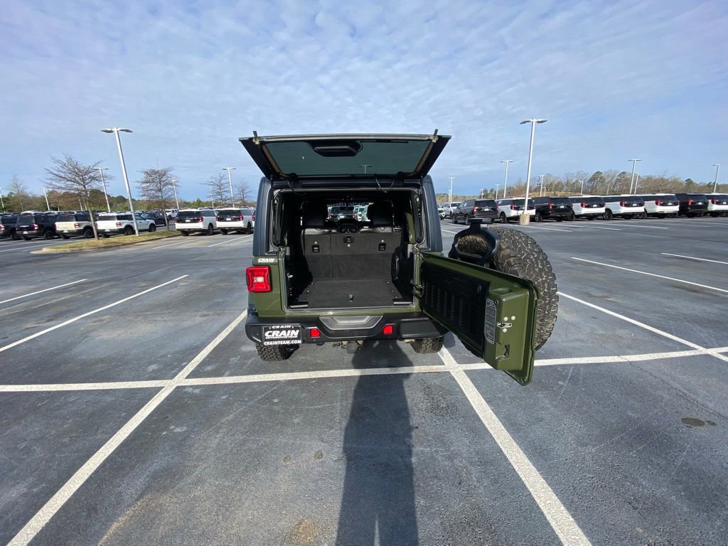 Used 2021 Jeep Wrangler Unlimited Sahara w/ Uconnect 4C Nav & Sound Group image 26