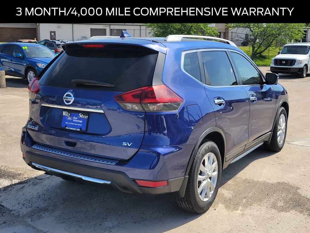 Used 2018 Nissan Rogue SV w/ Premium Package FWD image 4