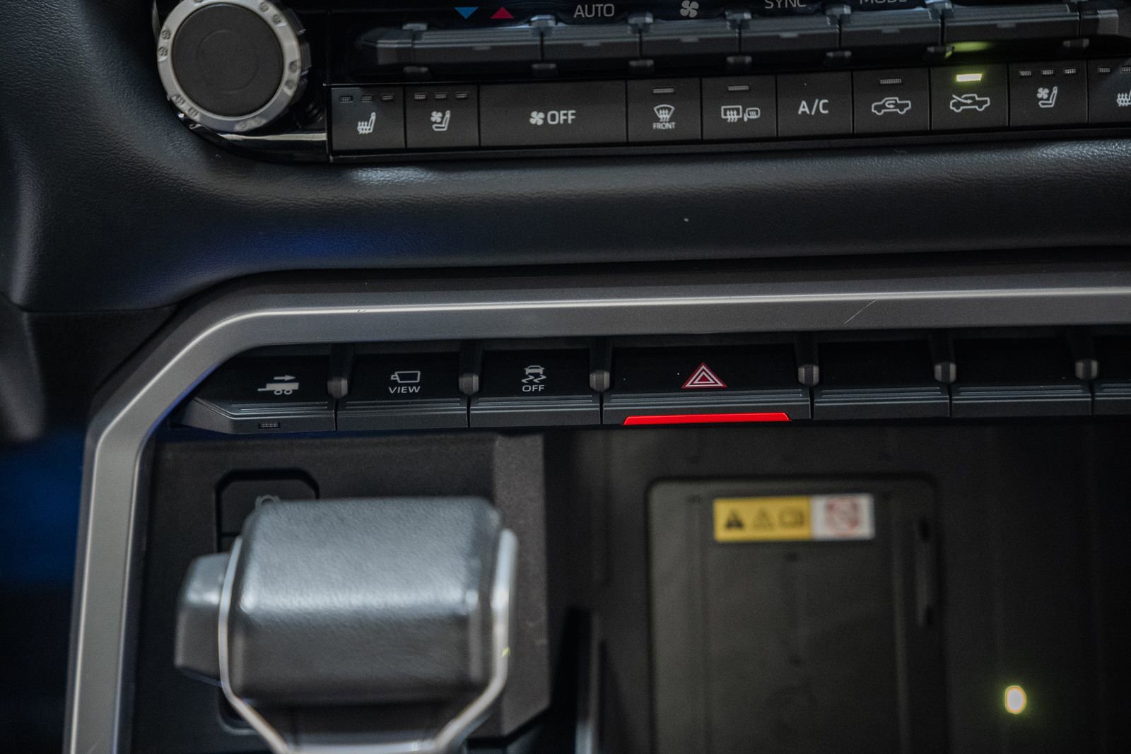 Used 2023 Toyota Tundra Platinum image 32