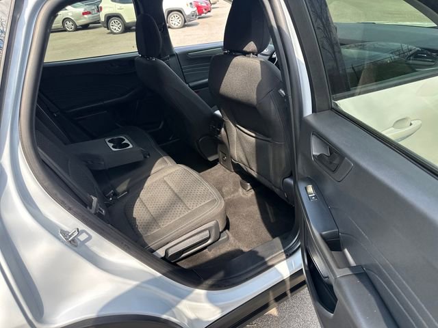 Certified 2025 Ford Escape Active w/ Cold Weather Package AWD/4WD image 18