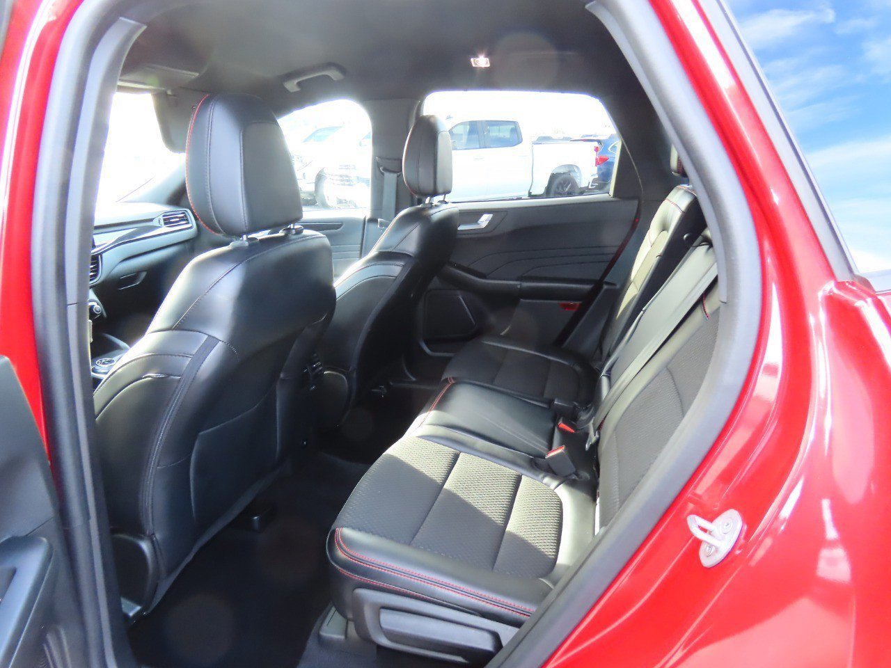 Certified 2023 Ford Escape ST-Line w/ Tech Pack #1 image 21