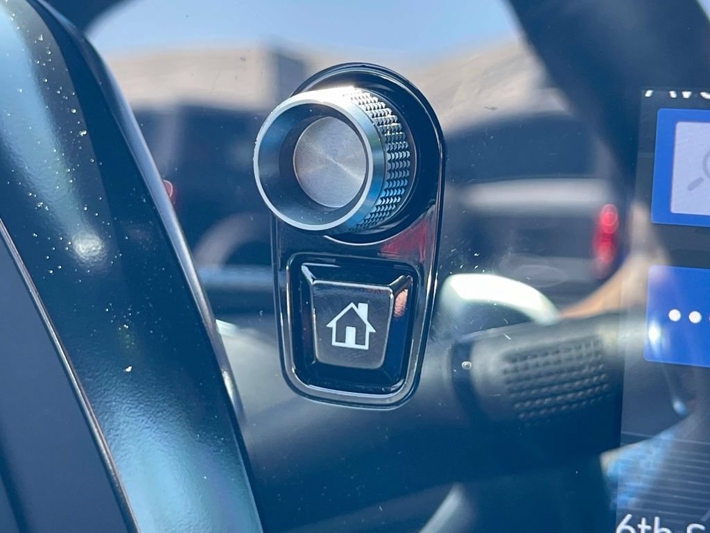 Used 2022 Chevrolet Corvette Stingray Premium Cpe w/ Z51 Performance Package RWD image 22