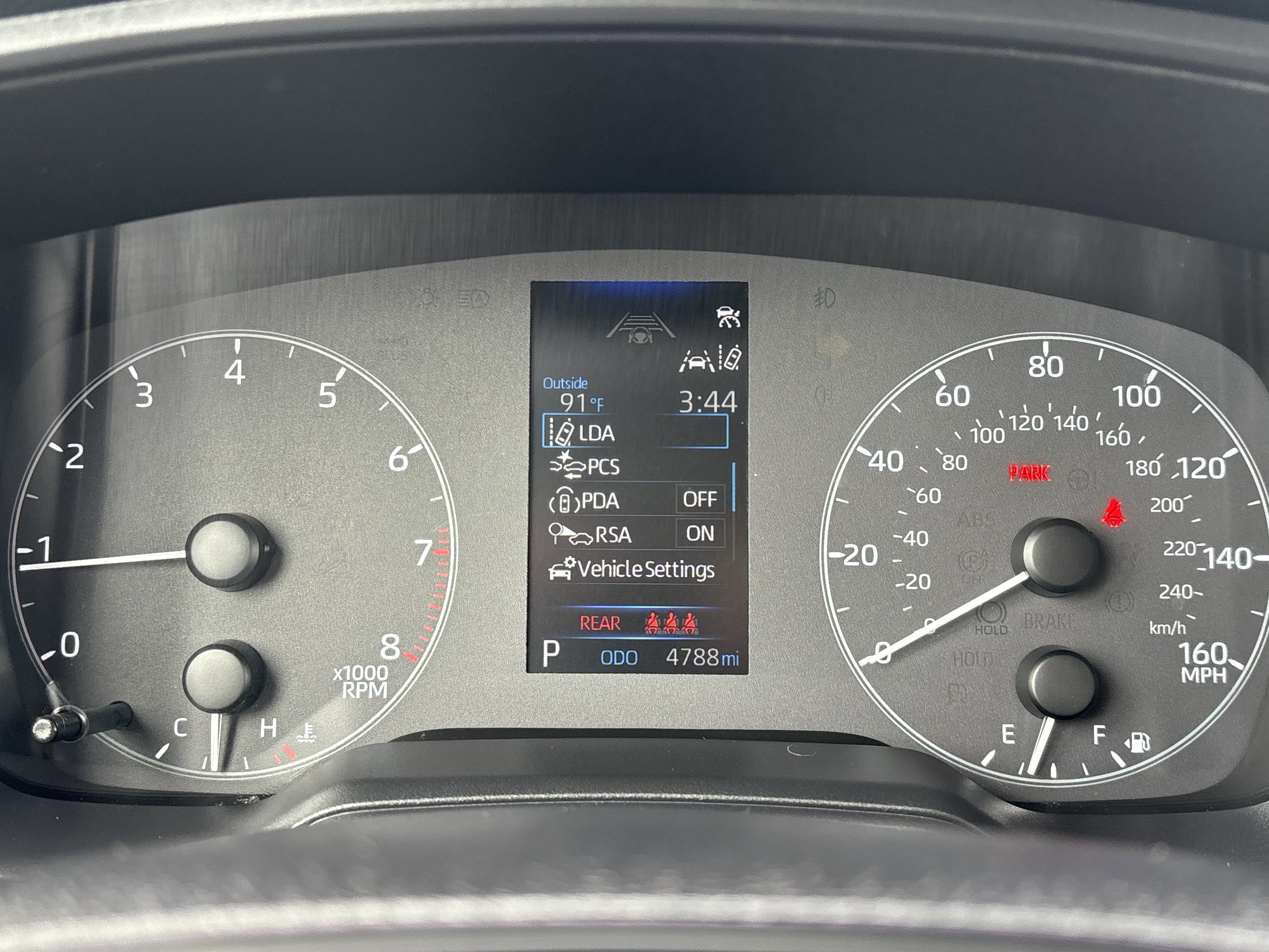 Used 2025 Toyota Corolla Cross L FWD image 31