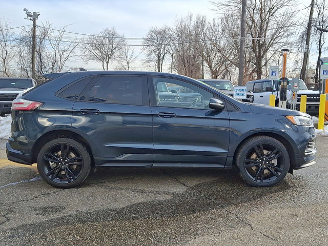 Certified 2022 Ford Edge ST w/ Equipment Group 401A image 10