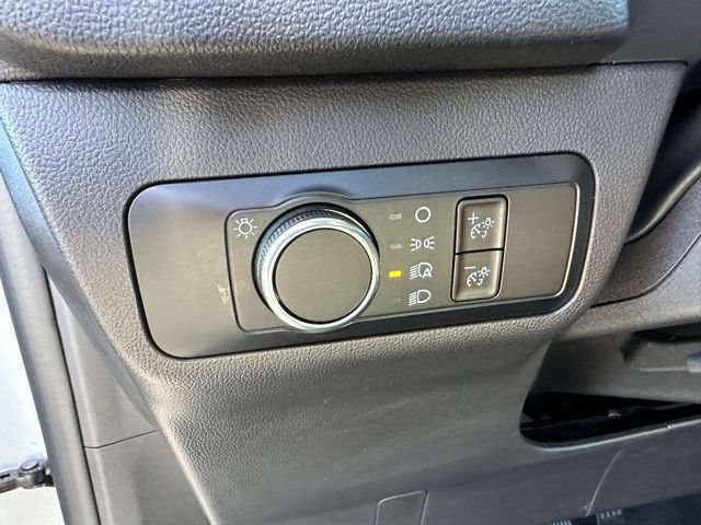 Certified 2025 Ford Escape ST-Line AWD/4WD image 11