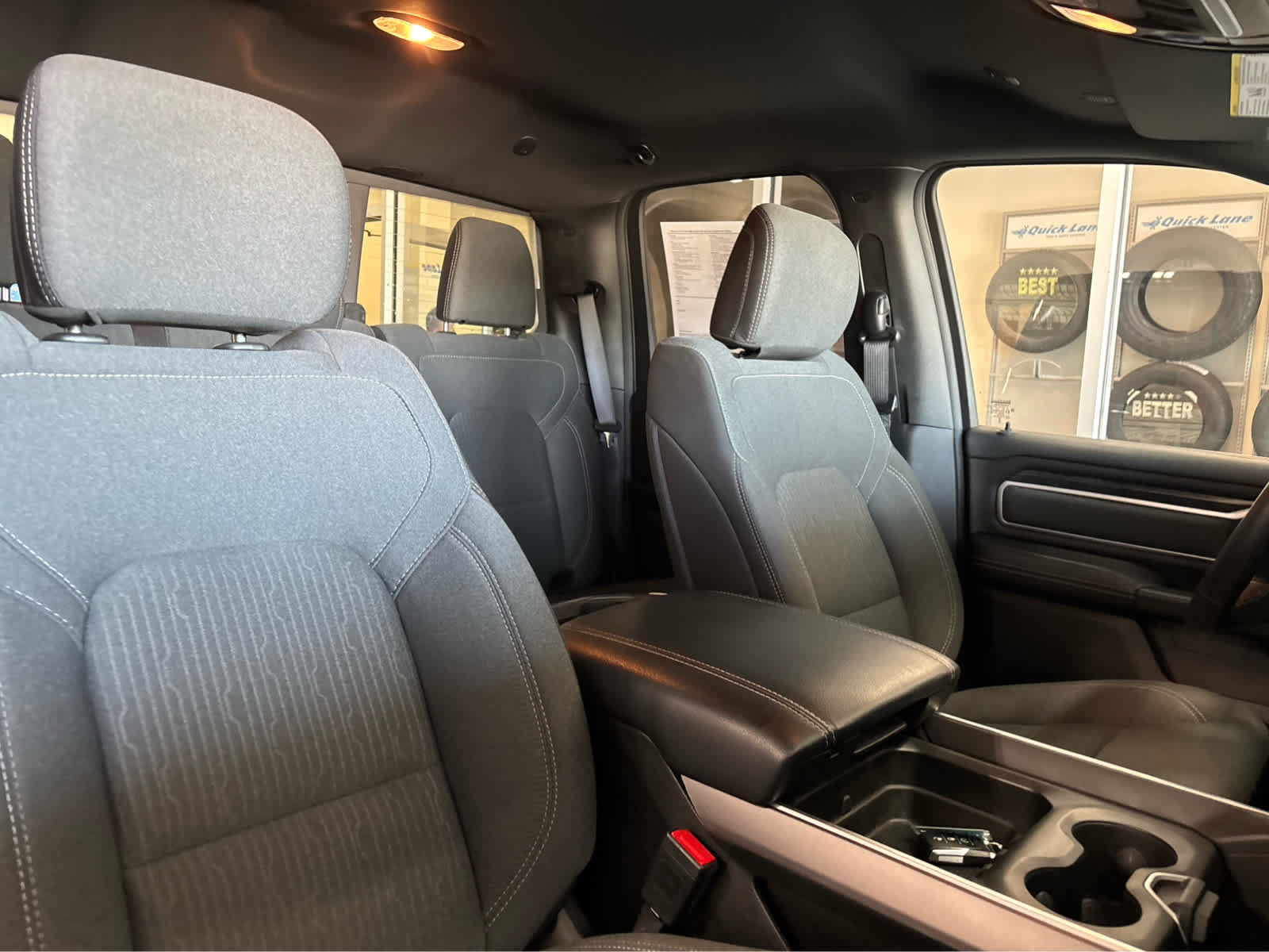 Used 2023 RAM 1500 Big Horn AWD/4WD image 33