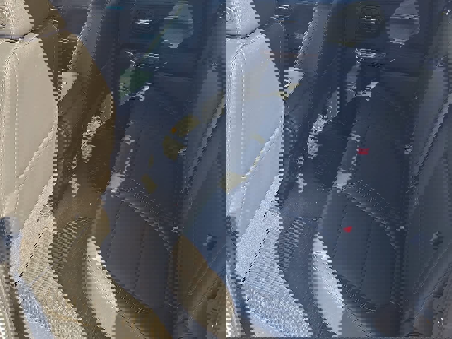 Used 2021 Chevrolet Silverado 1500 LT w/ Z71 Off-Road Package image 19