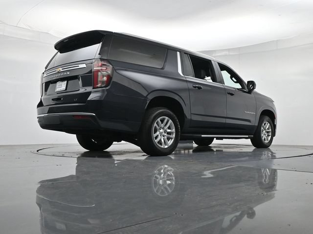 Used 2023 Chevrolet Suburban LT RWD image 35