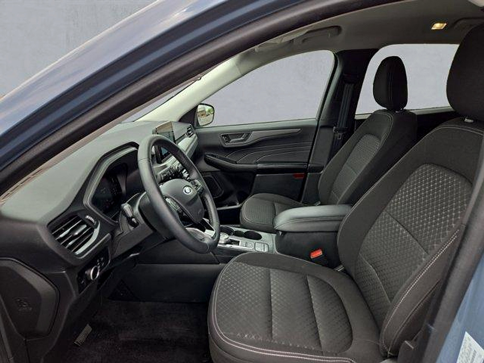 Certified 2023 Ford Escape Active AWD/4WD image 11