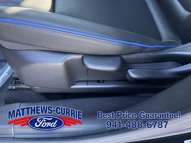 Used 2025 Buick Encore GX Sport Touring AWD/4WD image 9