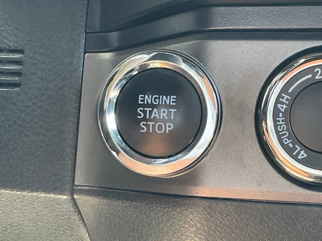 Used 2022 Toyota Tacoma TRD Off-Road AWD/4WD image 16