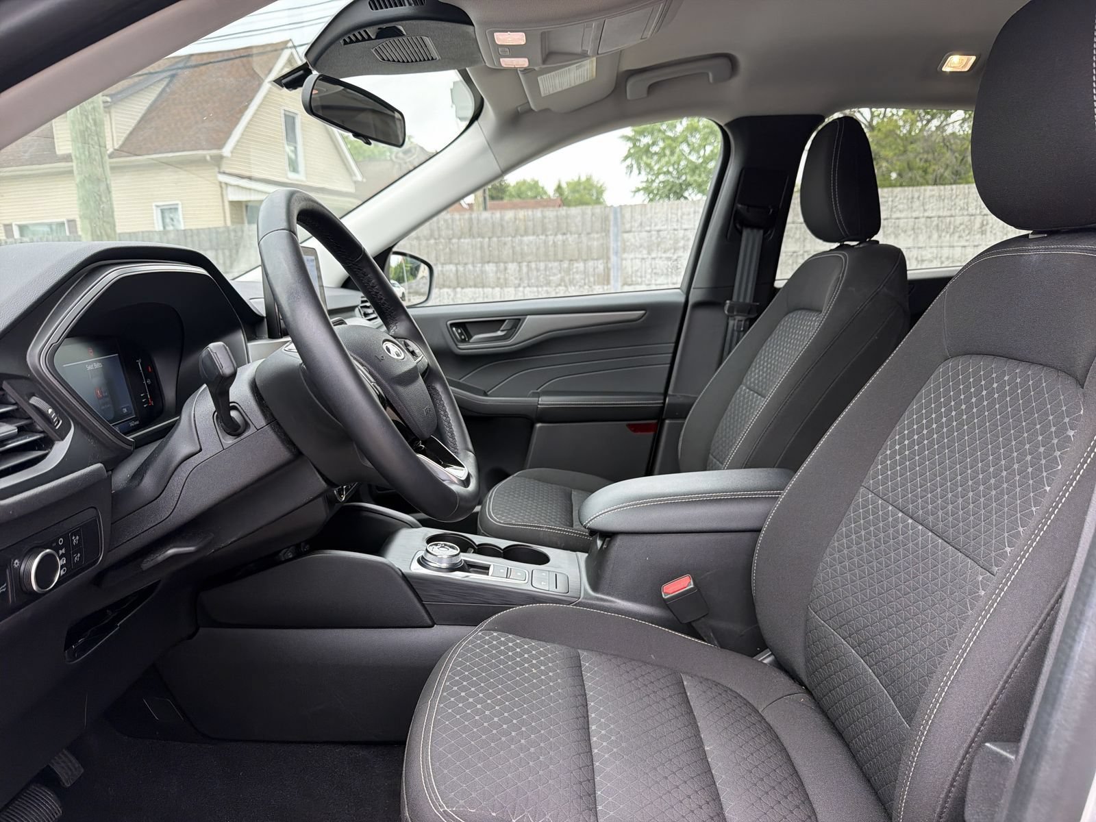 Certified 2023 Ford Escape Active AWD/4WD image 12