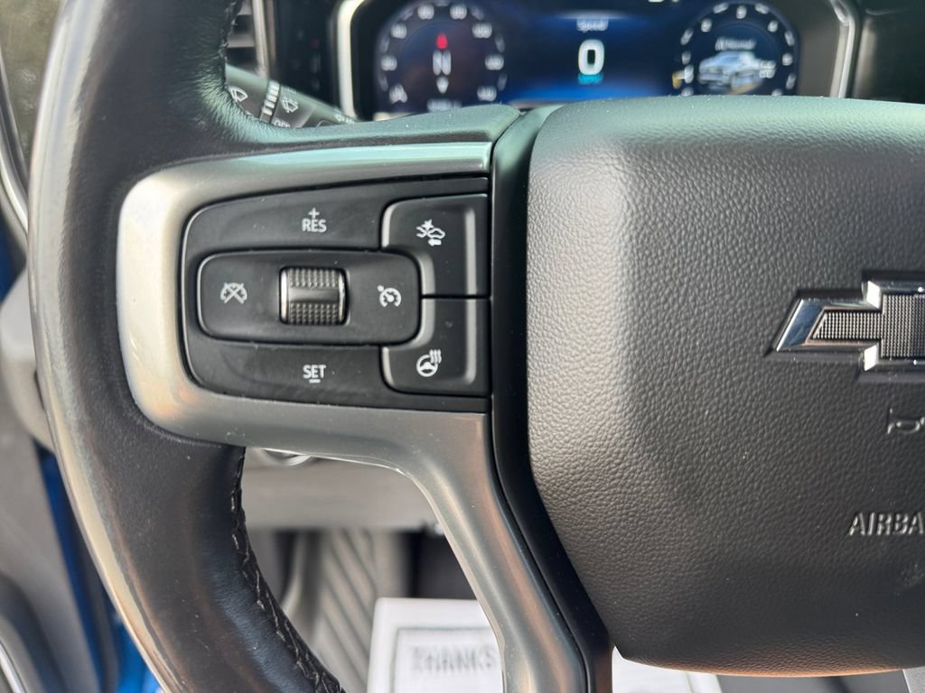 Used 2022 Chevrolet Silverado 1500 RST AWD/4WD image 32