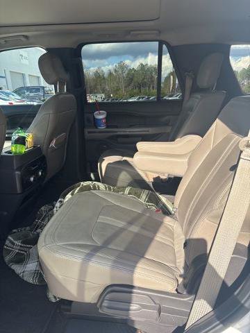 Certified 2020 Ford Expedition Limited w/ Equipment Group 301A image 20