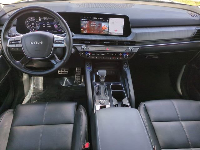 Used 2024 Kia Telluride SX w/ Towing Package image 15