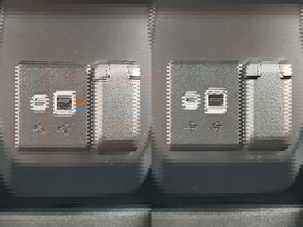 Used 2022 Chevrolet Silverado 3500 LT w/ Convenience Package image 19