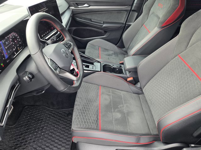 Used 2026 Volkswagen GTI SE FWD image 11