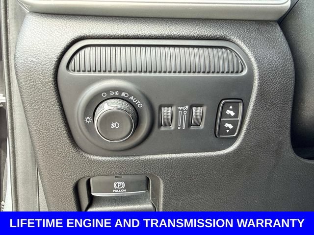 Used 2024 Jeep Wagoneer L Series II w/ Flexible Seating Group RWD image 33