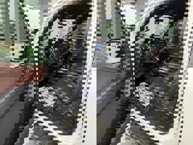 Certified 2023 Ford F150 Lariat w/ Equipment Group 502A High image 8