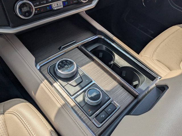 Certified 2024 Ford Expedition Limited AWD/4WD image 26
