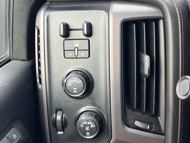 Used 2017 GMC Sierra 1500 SLT AWD/4WD image 31