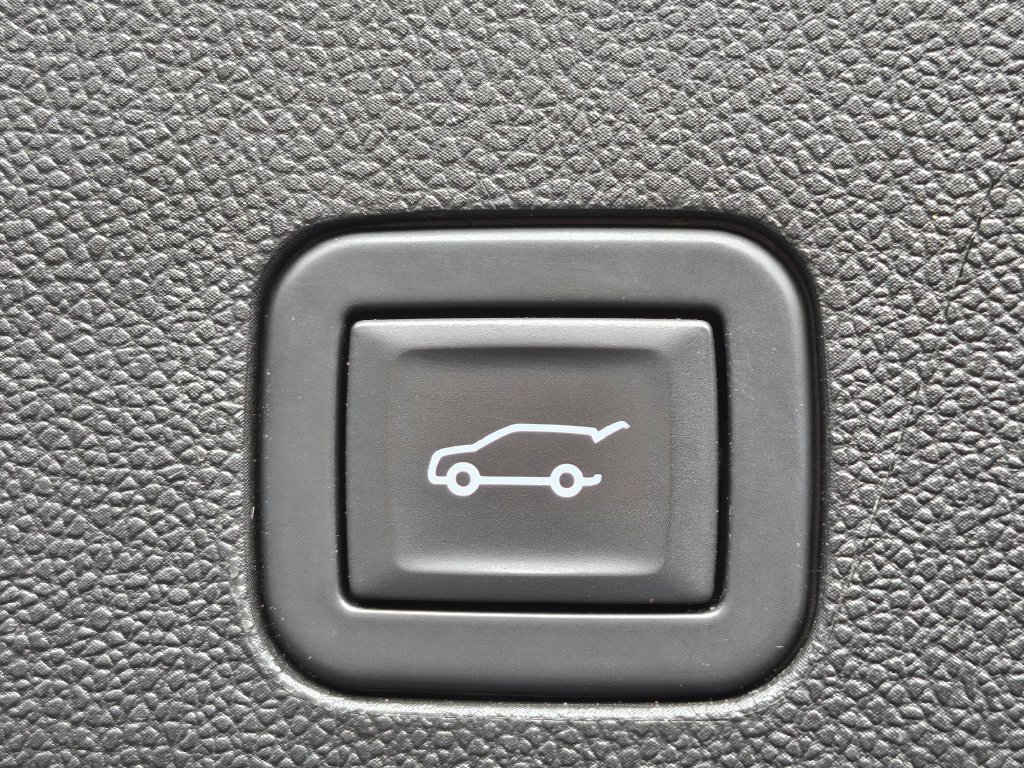 Used 2021 Chevrolet Tahoe LT RWD image 15