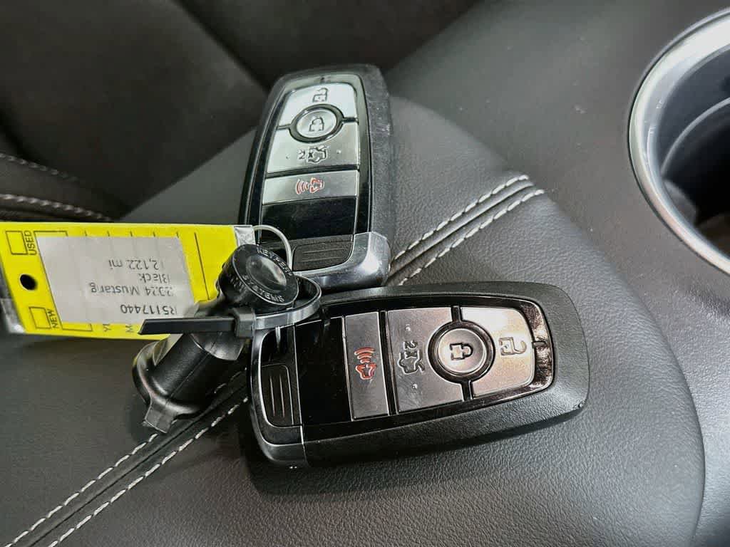 Certified 2024 Ford Mustang Coupe RWD image 19