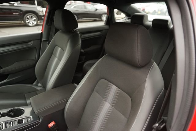 Used 2023 Honda Civic Sport image 10