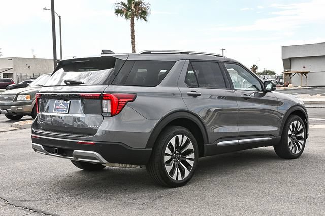 Certified 2025 Ford Explorer Platinum w/ LUX Leather Package AWD/4WD image 9