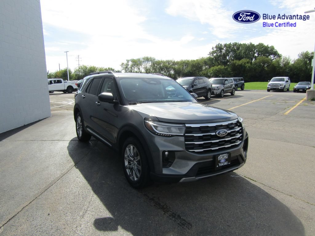 Certified 2025 Ford Explorer Active w/ Active Comfort Package AWD/4WD image 10