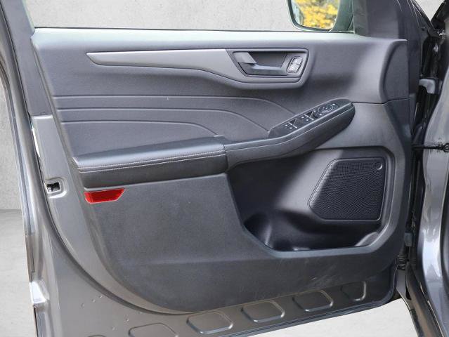Certified 2023 Ford Escape Active AWD/4WD image 11