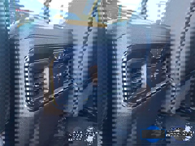 Used 2024 GMC Sierra 2500 AT4X image 24