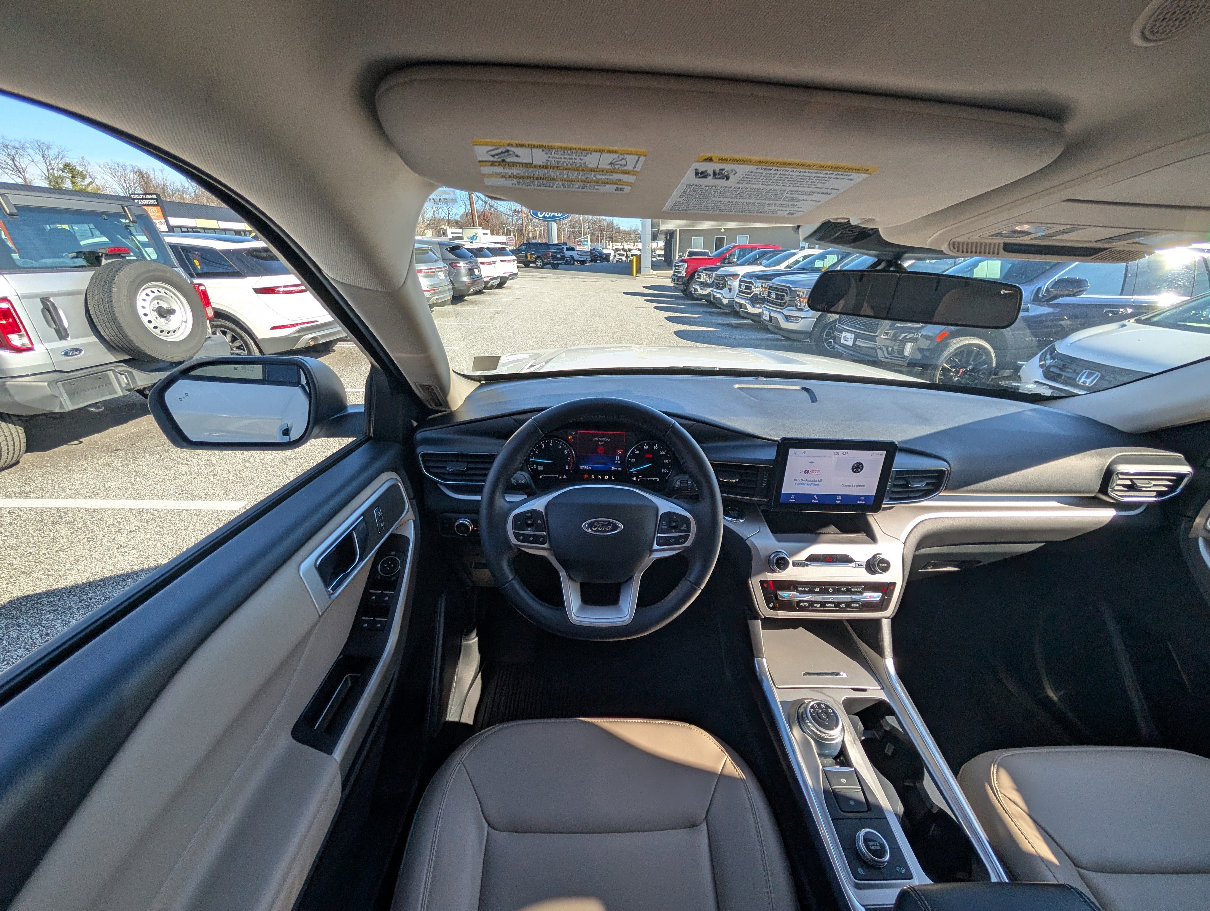 Certified 2022 Ford Explorer XLT w/ Equipment Group 202A image 21