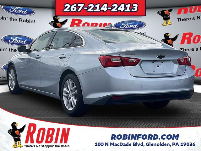 Used 2017 Chevrolet Malibu LT FWD image 5