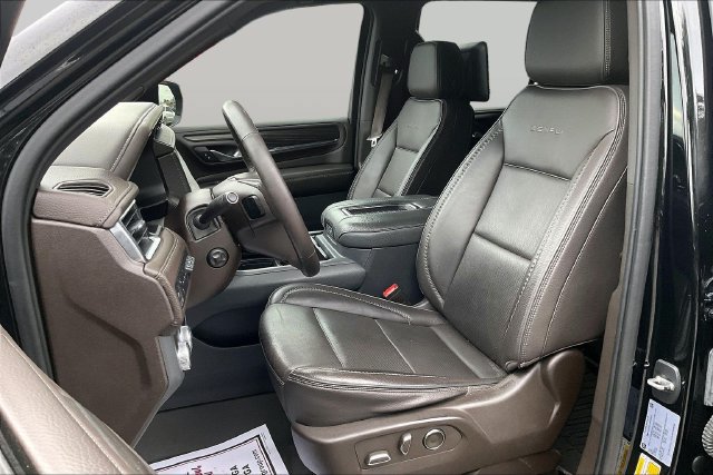 Used 2021 GMC Yukon Denali w/ Denali Premium Package RWD image 27