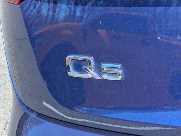 Used 2020 Audi Q5 2.0T Premium w/ Convenience Package image 38