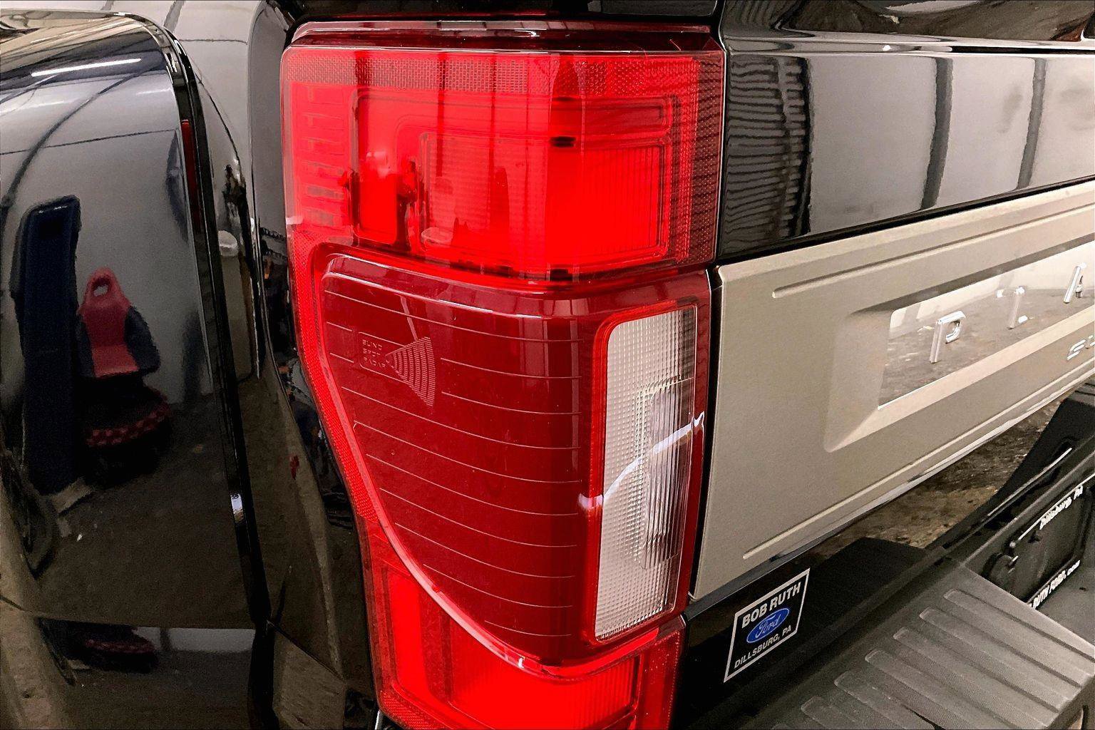 Certified 2022 Ford F450 Platinum image 28