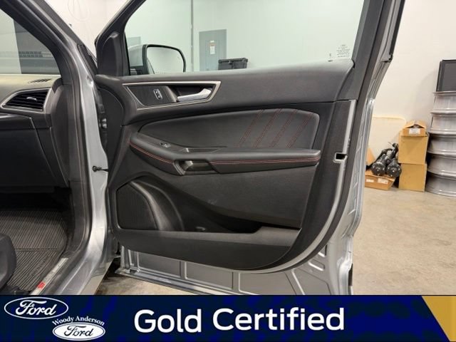 Certified 2024 Ford Edge ST-Line AWD/4WD image 27