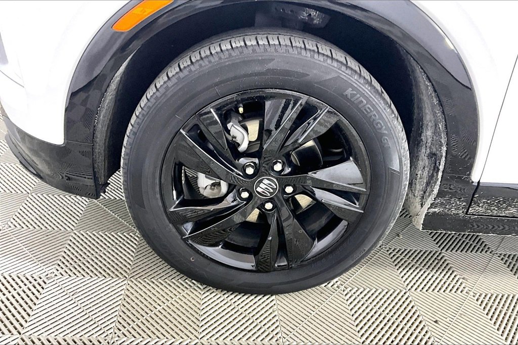 Used 2024 Buick Encore GX Sport Touring w/ Comfort Package image 7